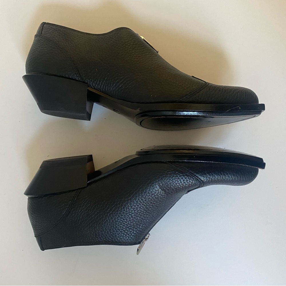 Coach Pointed Toe Black Low Heel Leather Zip-Up Shoes mens 6.5 / womens 8 - Picture 6 of 6